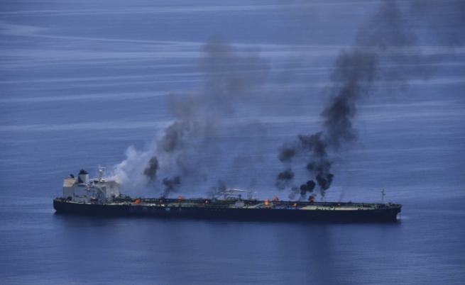 Дрон удари американски танкер в Средиземно море, край Египет