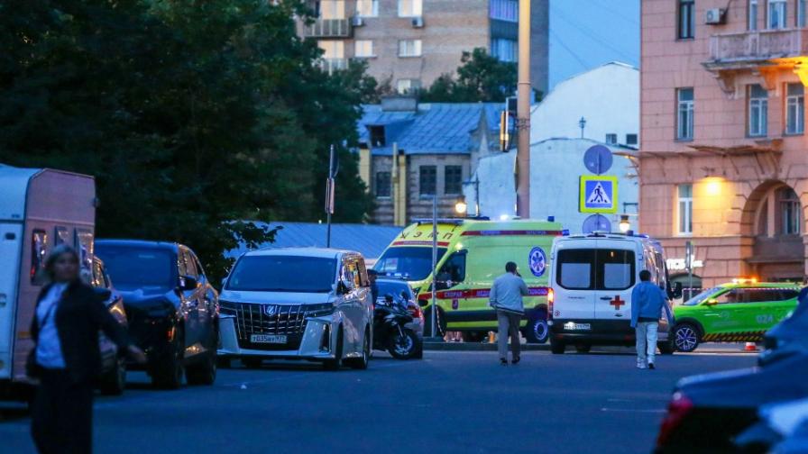 Трима загинали и 21 ранени при взрив в Москва