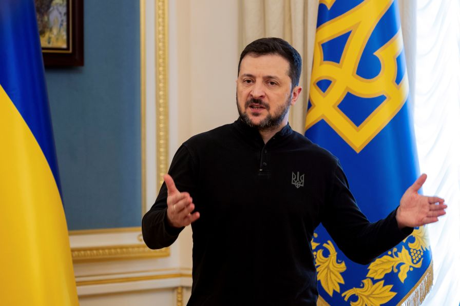 Зеленски с молба към САЩ, поиска 5% от ракетите за "Пейтриът"
