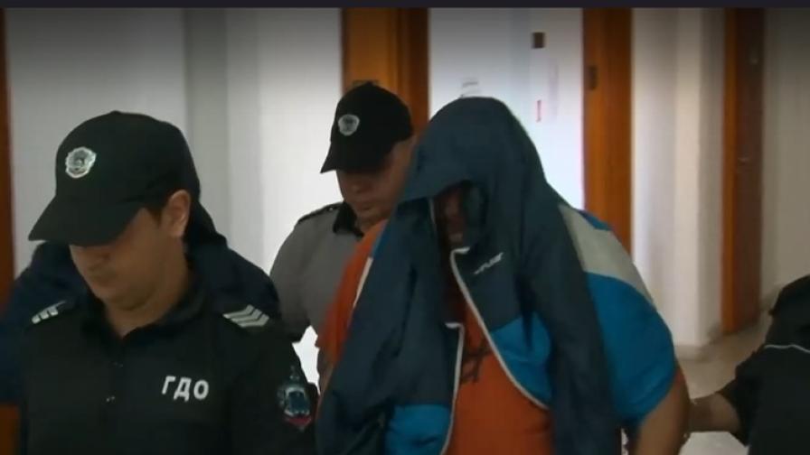 Повдигнаха обвинения на бившия шеф на ВиК-Бургас
