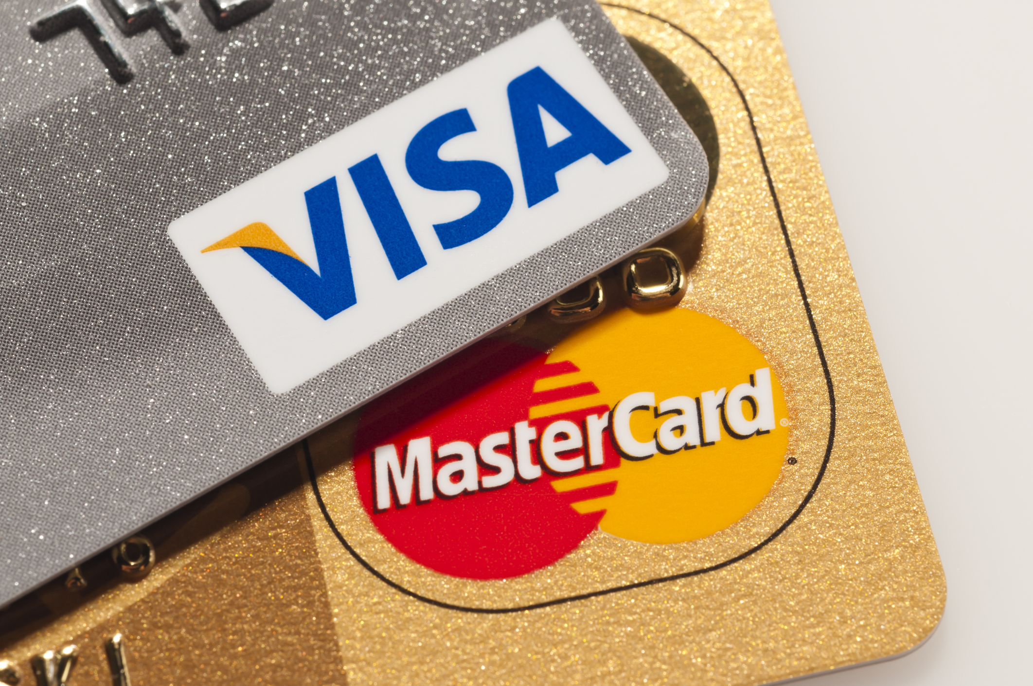 Европа търси начин да плаща без Visa и Mastercard
