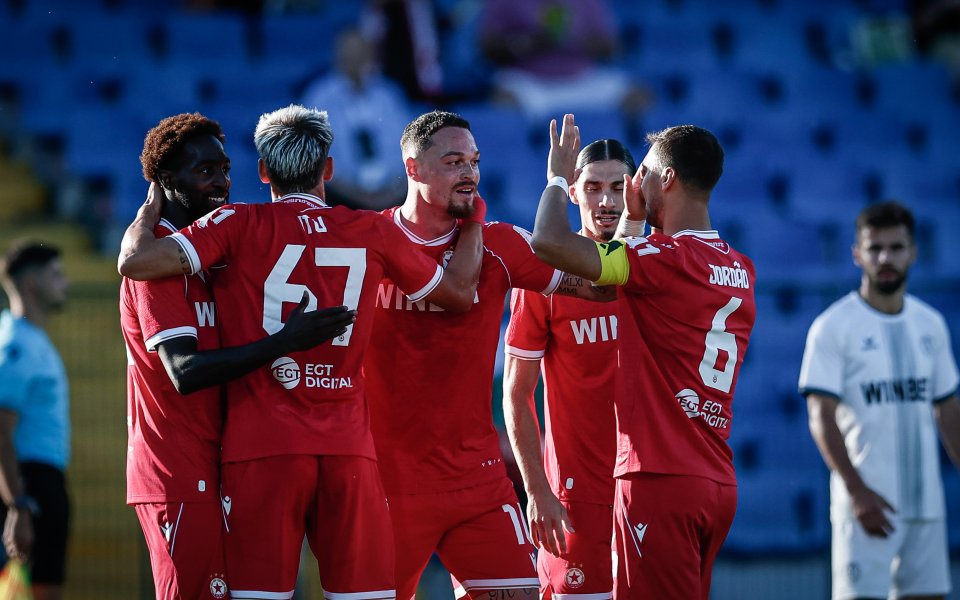 НА ЖИВО: ЦСКА 2:0 Ботев Враца, Панайотов удвои