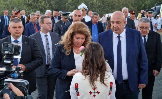 Илияна Йотова: Да пазим историческата памет и правата на българите в Северна Македония