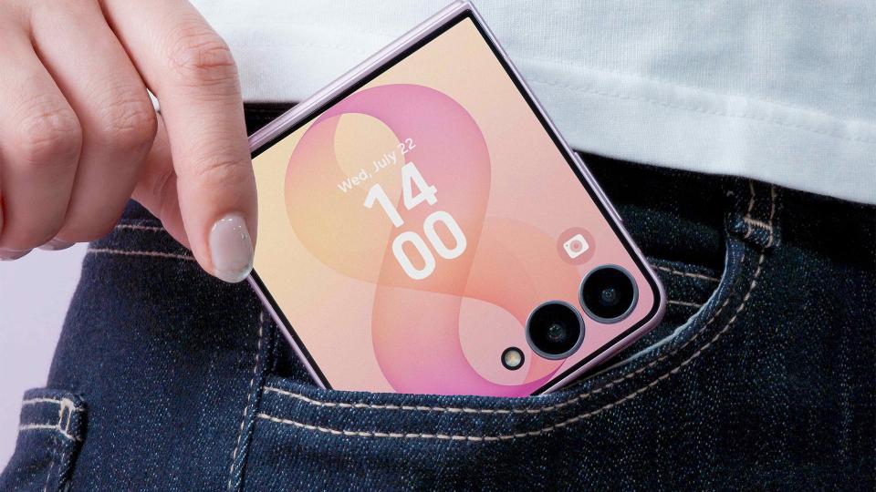 Yettel / Samsung Galaxy Z Flip8