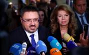 Илияна Йотова обяви кой се кандидатира за неин вицепрезидент