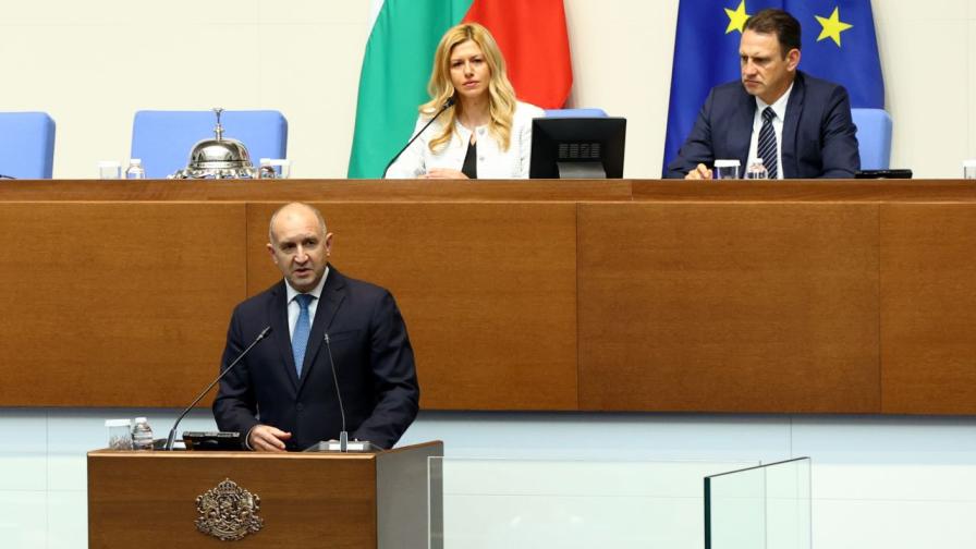 Румен Радев