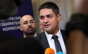 <p>Партия МЕЧ се регистрира в ЦИК за президентските избори</p>