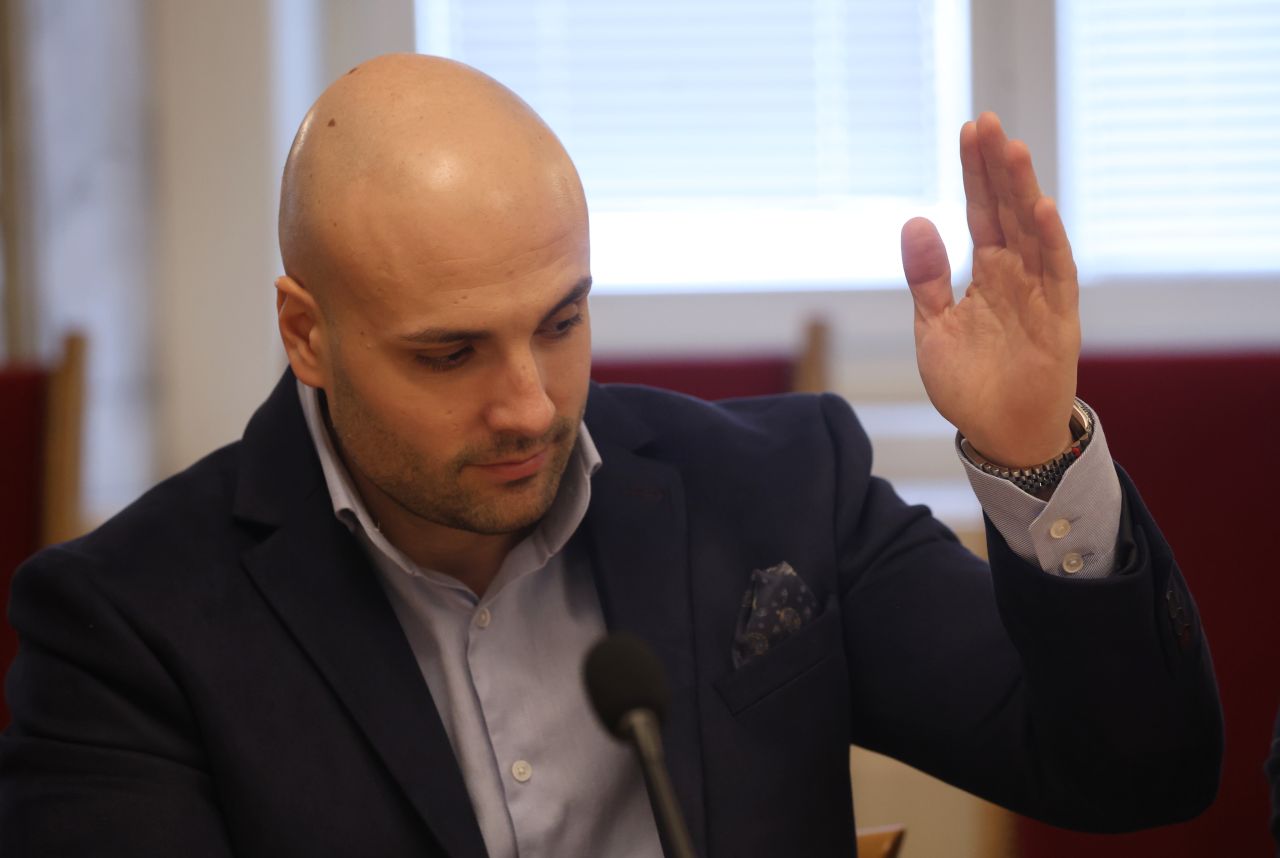 Мартин Харизанов слага край на политическата си кариера в ГЕРБ: „Време е за следващата страница“