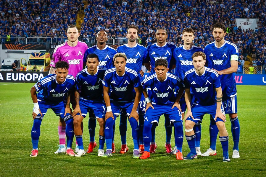 Lewski Левски Залцбург1