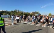 Протест в Свети Влас за нова пречиствателна станция блокира пътя Бургас - Варна