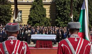 "Символ на българската идентичност“: Политически реакции за връщането на тленните останки на цар Самуил