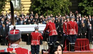 Предлагат ордени за трима, допринесли за връщането на останките на цар Самуил