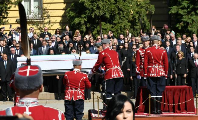 Предлагат ордени за трима, допринесли за връщането на останките на цар Самуил
