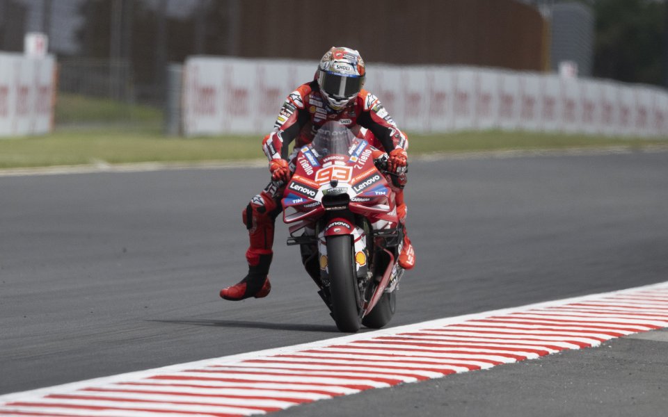 Марк Маркес триумфира в Гран При на Япония в MotoGP