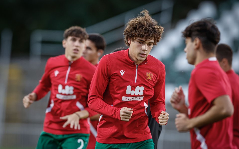 НА ЖИВО: България U21 - Шотландия U21 0:0, играч на Манчестър Юнайтед е титуляр за гостите