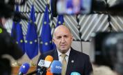 Радев: Рафинерията на „Лукойл“ е важен актив за България и Европа