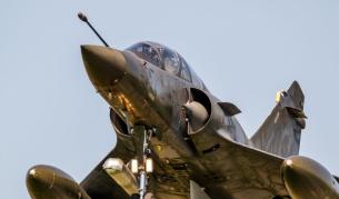 <p>Френски изтребител Mirage 2000D се разби край Нанси, има загинал</p>