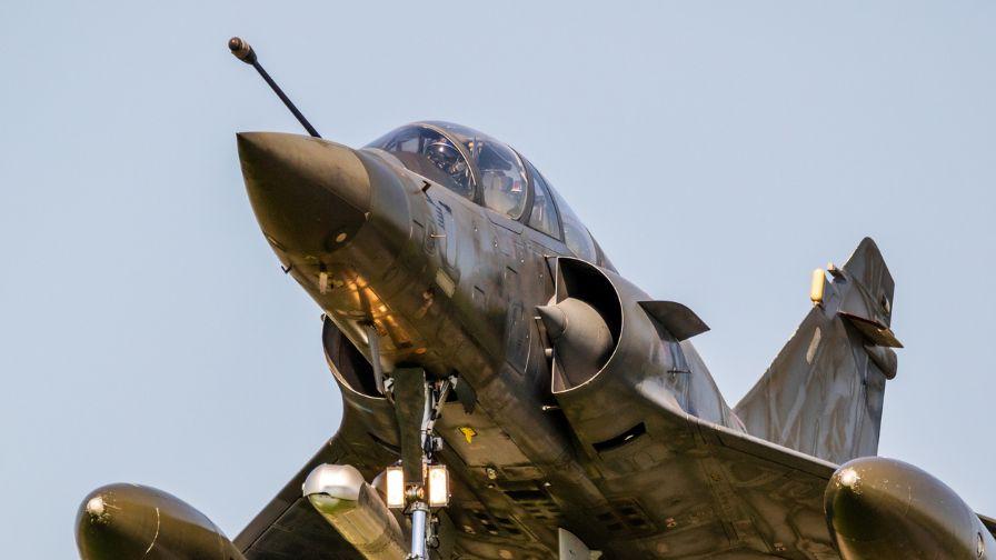 <p>Френски изтребител Mirage 2000D се разби край Нанси, има загинал</p>