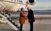 Американският пратеник Уиткоф пристигна в Русия за преговори с Путин