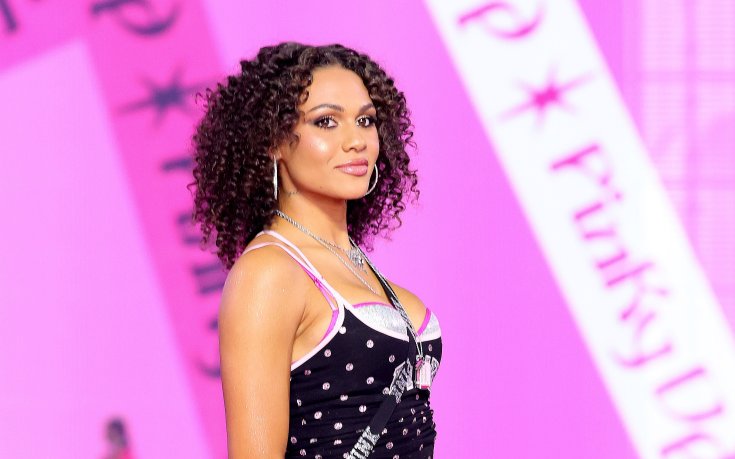 От терена до подиума: Тринити Родман зашемети на шоуто на Victoria's Secret
