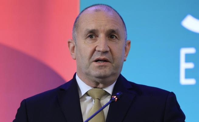 Радев заяви, че няма да спази срока за Бюджет 2027