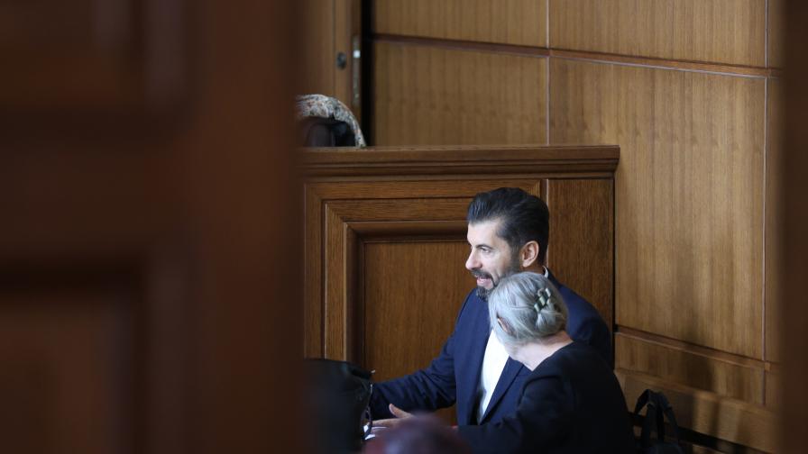 <p>Ген. Тонев: Кирил Петков ме извика в кабинета си, за да ми каже, че ще арестуват Борисов</p>