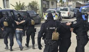 Спецакция на полицията в Хасковско, 13 души са задържани
