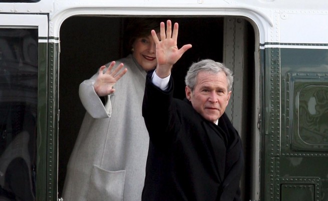 Буш щял да пише книга за най-трудните си решения