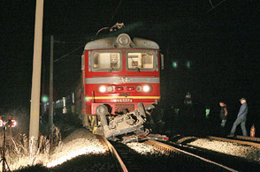 Един загинал при "полет" на автомобил