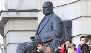 Таксите за студенти нарастват с 8,35% 