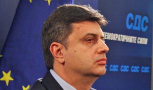 Юруков пак опитал да регистрира СДС самостоятелно