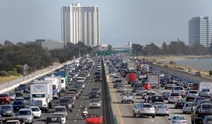 Нов план на Обама настоява за икономични коли