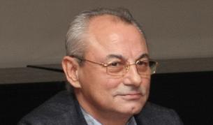 Ахмед Доган