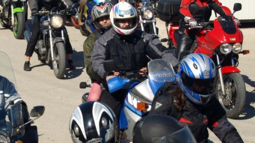 Двама загинаха на околовръстния път на София