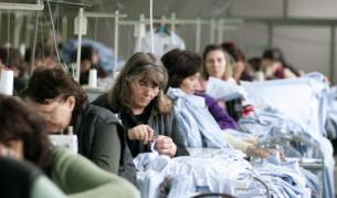 Намаляване на заплатите през тази година има основно в текстилната индустрия