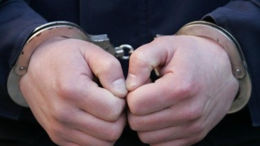 Арестуваха разследващ полицай от КАТ-София за подкупи