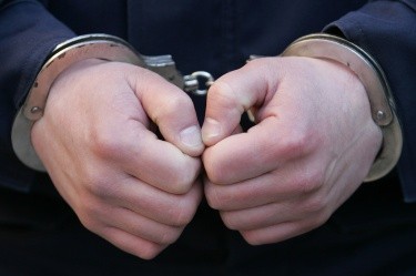 Арестуваха разследващ полицай от КАТ-София за подкупи