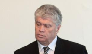 Абдираман Алити, предишният представител на Македония у нас, се оттегли от поста си по семейни причини