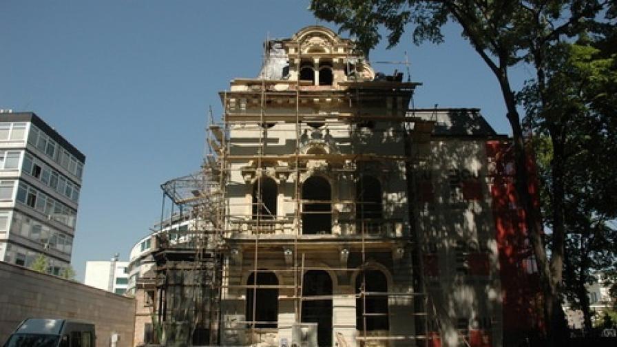 Реставрират къщата на Яблански