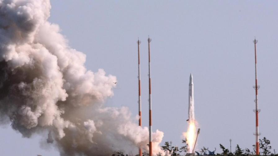 Южна Корея успя с космическа ракета носител