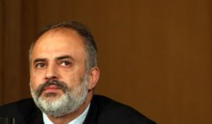 Тотю Младенов