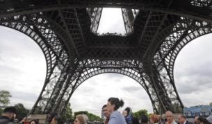 Париж се надява американците да подсилят туризма 
