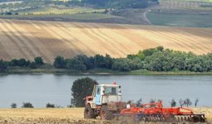 Фонд "Земеделие" дава 15 млн. лв. за кредити на стопаните