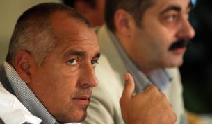 Бойко Борисов и министърът на здравеопазването Божидар Ненов