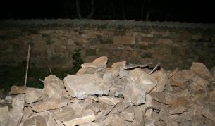 След разрушаването...