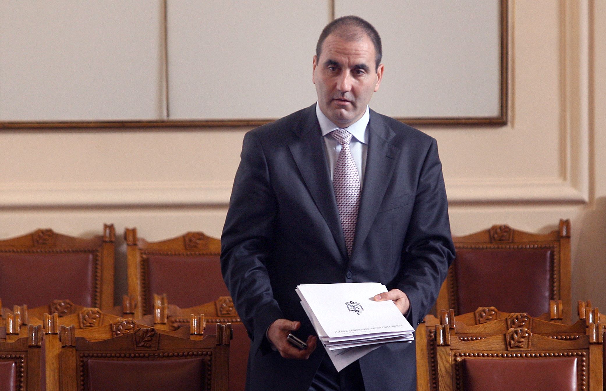 Появи се нов вид телефонна измама - с участието на дете