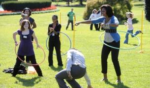 Мишел Обама завъртя обръча 142 пъти