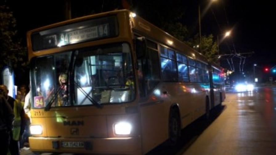 Спират нощния транспорт в София