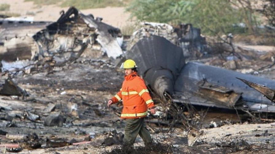 Преди дни судански търговски самолет се разби малко след излитането си от летището в Шарджа и отне живота на шестте души на борда
