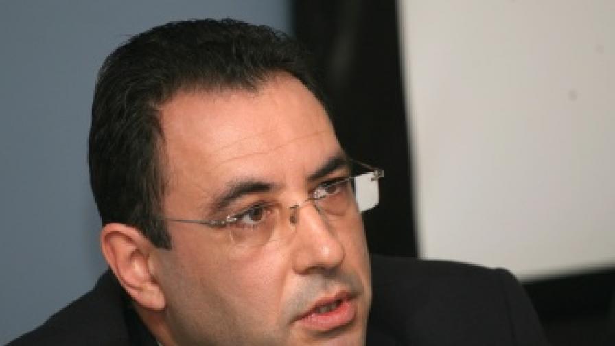 Александър Цветков на пресконференцията днес